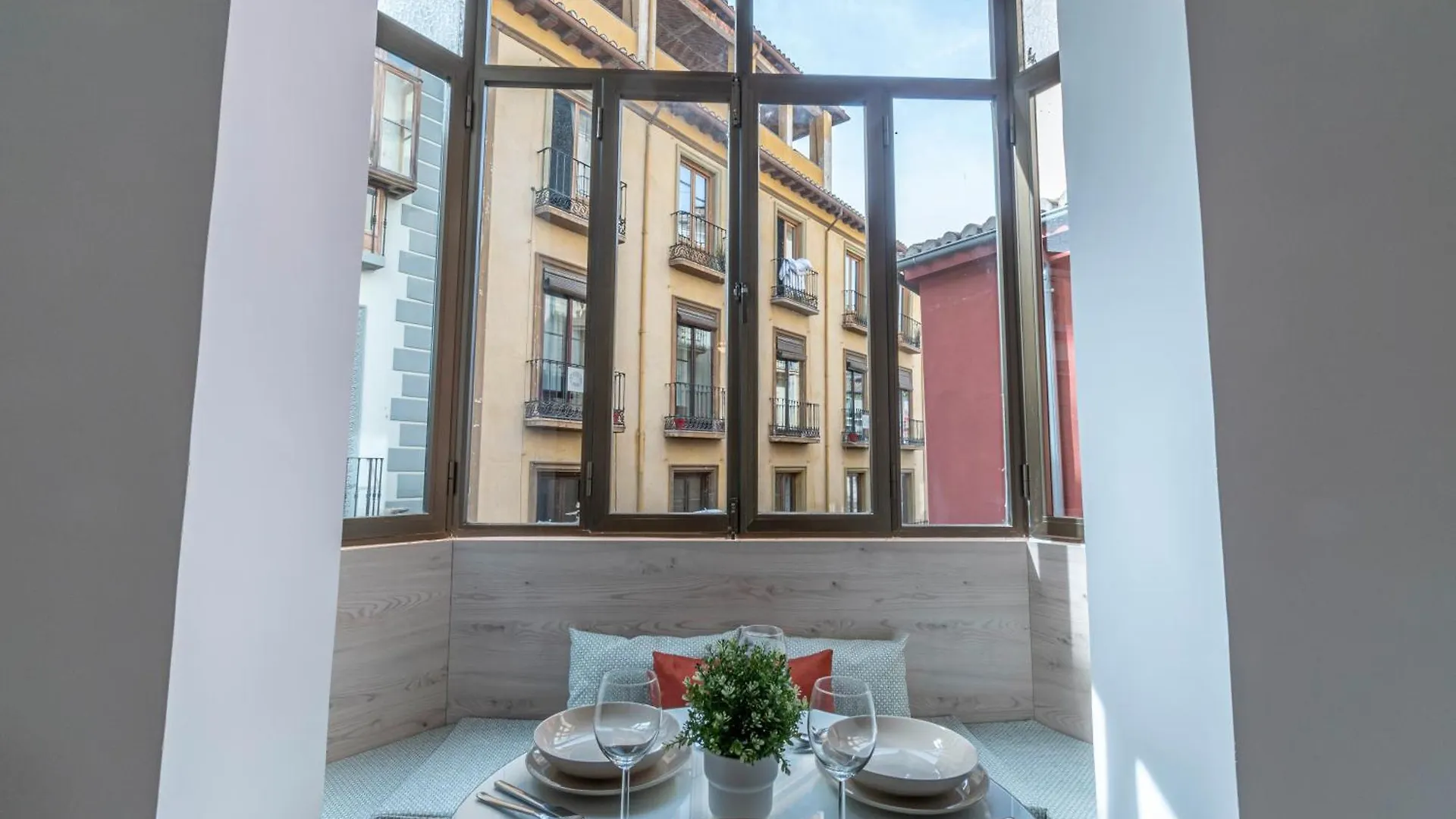 El Olivo Home En Plaza Nueva Granada Spain